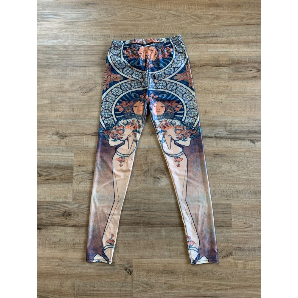 Alfred Mucha Leggings